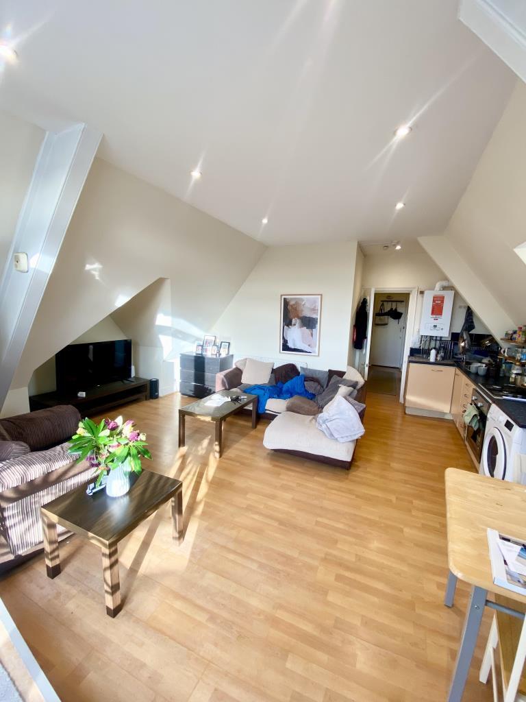 2 bed Apartment for rent in London. From Chancellors - Hampstead Lettings