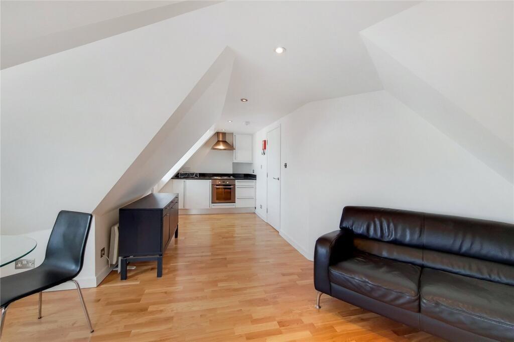 1 bed 1st Floor Flat for rent in Hampstead. From Chancellors - Hampstead Lettings 1 bed 1st Floor Flat for rent in Hampstead. From Chancellors - Hampstead Lettings