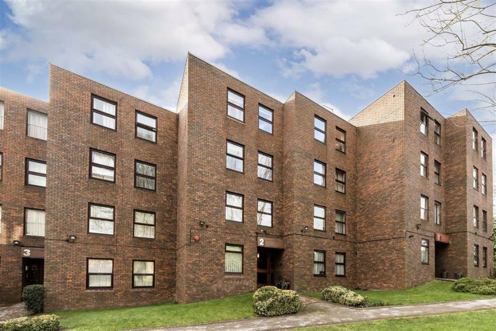 1 bed Apartment for rent in London. From Chancellors - Hampstead Lettings