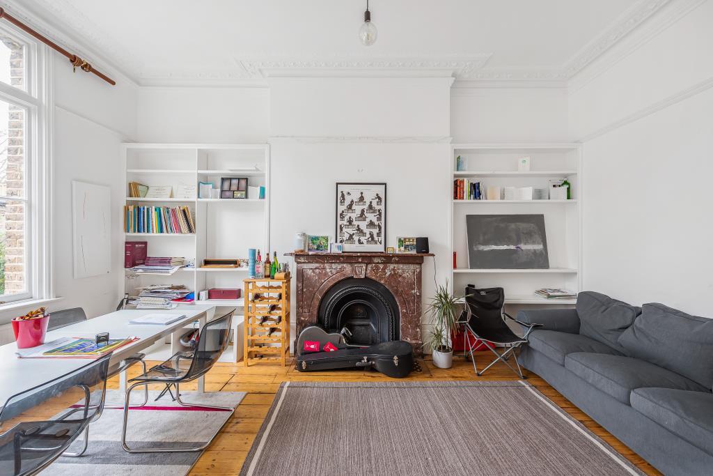 1 bed 1st Floor Flat for rent in London. From Chancellors - Hampstead Lettings