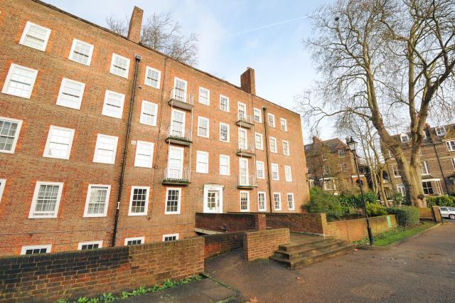 2 bed 1st Floor Flat for rent in Hampstead. From Chancellors - Hampstead Lettings