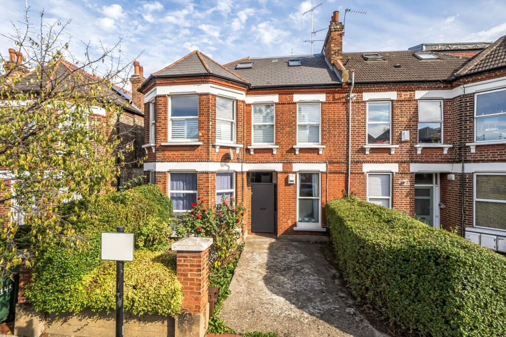 2 bed 1st Floor Flat for rent in London. From Chancellors - Hampstead Lettings
