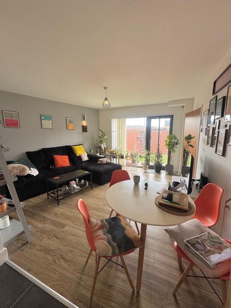 2 bed House (unspecified) for rent in Ovingdean. From AR Lettings - Hove