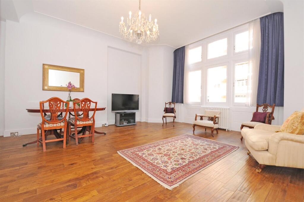 3 bed 1st Floor Flat for rent in London. From Chancellors - Notting Hill Lettings