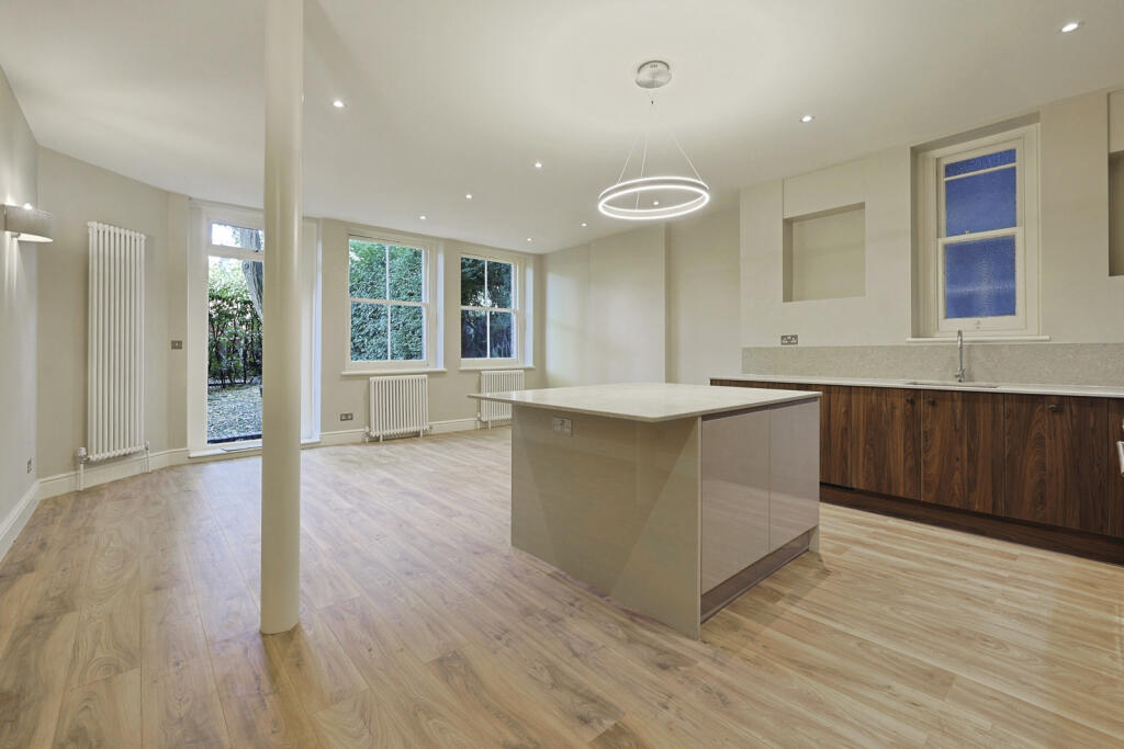2 bed 1st Floor Flat for rent in London. From Chancellors - Notting Hill Lettings 2 bed 1st Floor Flat for rent in London. From Chancellors - Notting Hill Lettings