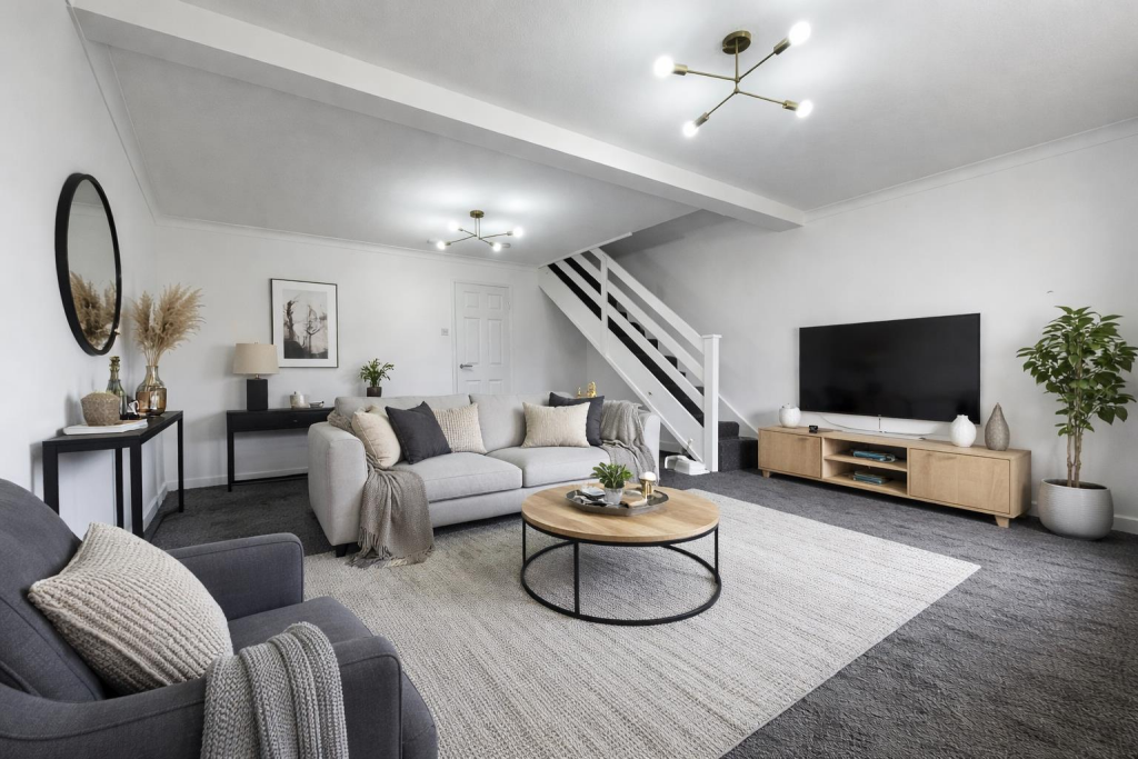 3 bed Detached for rent in Slough. From Arch Living LTD - Leicester