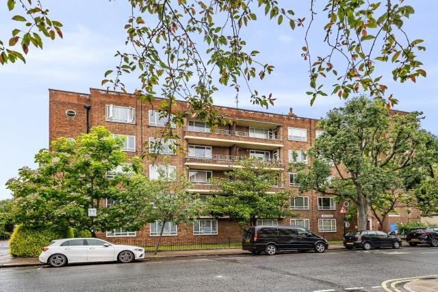 1 bed 1st Floor Flat for rent in Camden Town. From Chancellors - St John's Wood Lettings