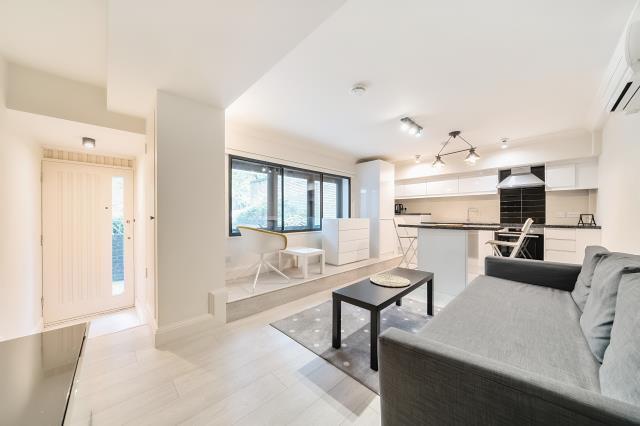1 bed 1st Floor Flat for rent in London. From Chancellors - St John's Wood Lettings