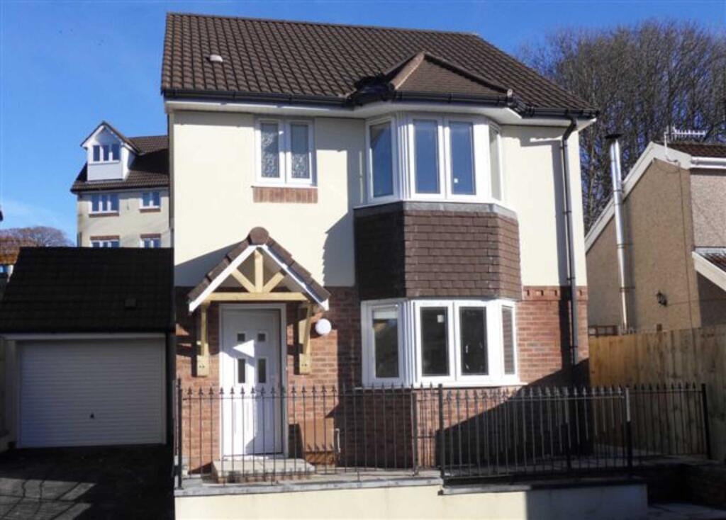 3 bed Detached for rent in Rhymni. From Archer & Co - Usk