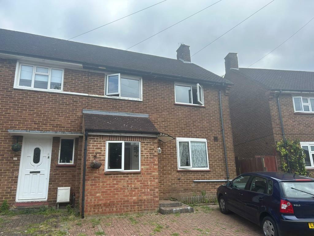 3 bed Semi-Detached House for rent in Kenton. From Chancellors - Stanmore Lettings