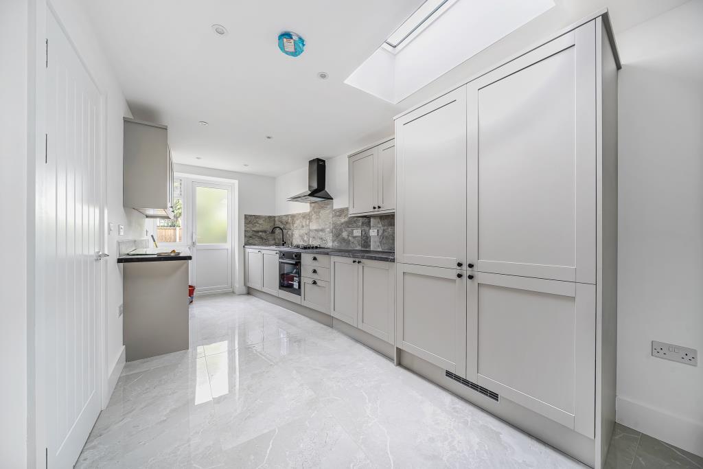 6 bed Semi Detached for rent in Hendon. From Chancellors - Stanmore Lettings