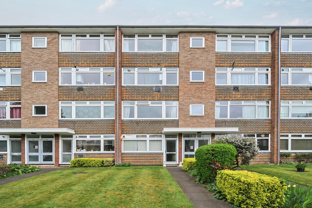 3 bed Apartment for rent in Rickmansworth. From Chancellors - Stanmore Lettings