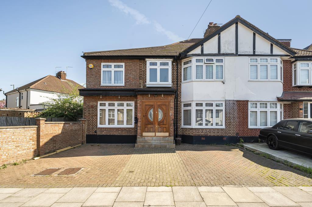 5 bed Semi Detached for rent in Stanmore. From Chancellors - Stanmore Lettings