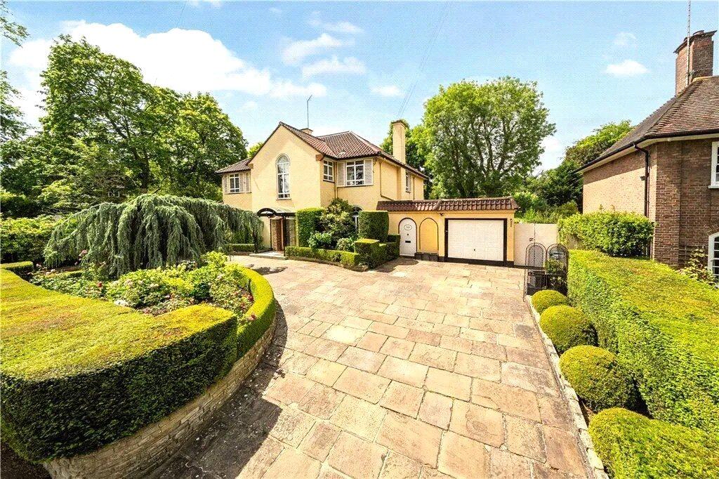 4 bed Detached for rent in Northwood. From Chancellors - Stanmore Lettings 4 bed Detached for rent in Northwood. From Chancellors - Stanmore Lettings