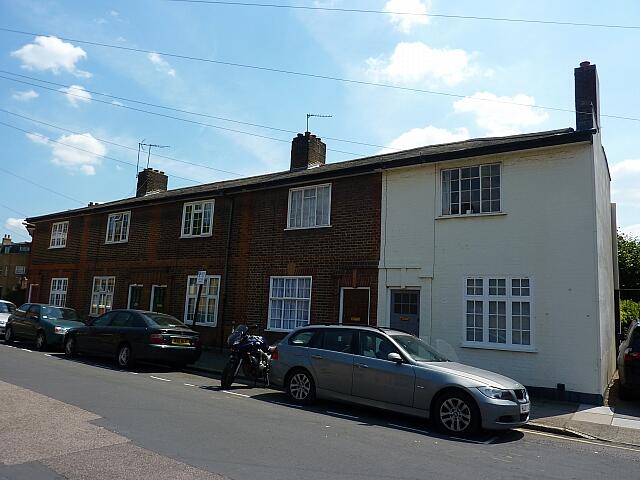 2 bed Detached House for rent in Greenwich. From changingproperty.com - London