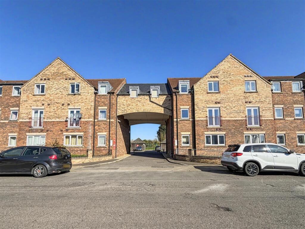 2 bed 1st Floor Flat for rent in Boston. From Ark Property Centre - Spalding
