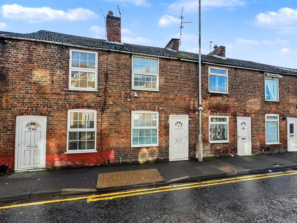 2 bed Mid Terraced House for rent in Spalding. From Ark Property Centre - Spalding