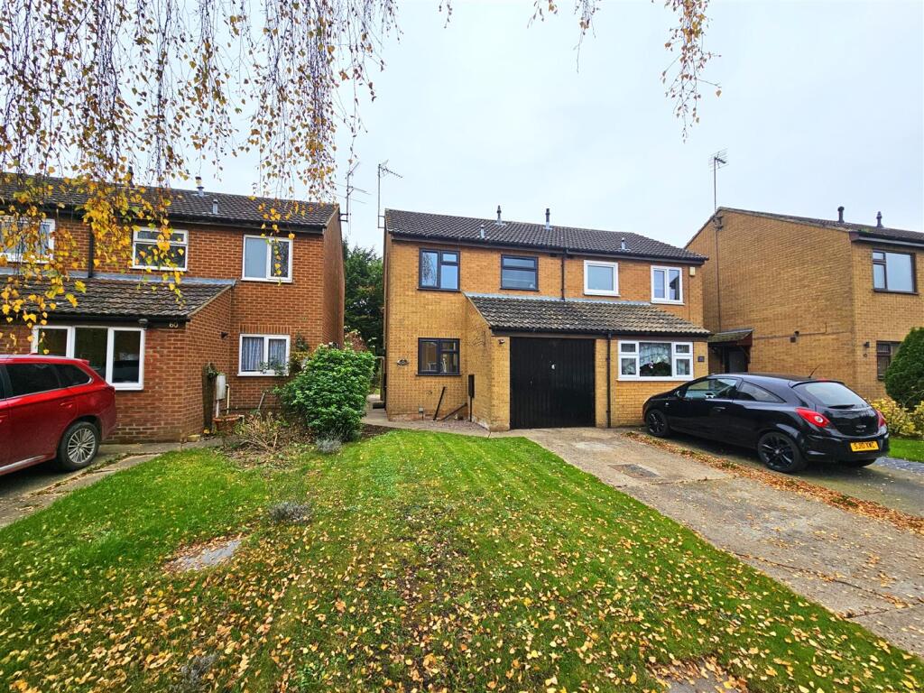 2 bed Semi Detached for rent in Spalding. From Ark Property Centre - Spalding 2 bed Semi Detached for rent in Spalding. From Ark Property Centre - Spalding