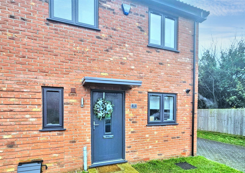 3 bed Semi Detached for rent in Weston. From Ark Property Centre - Spalding