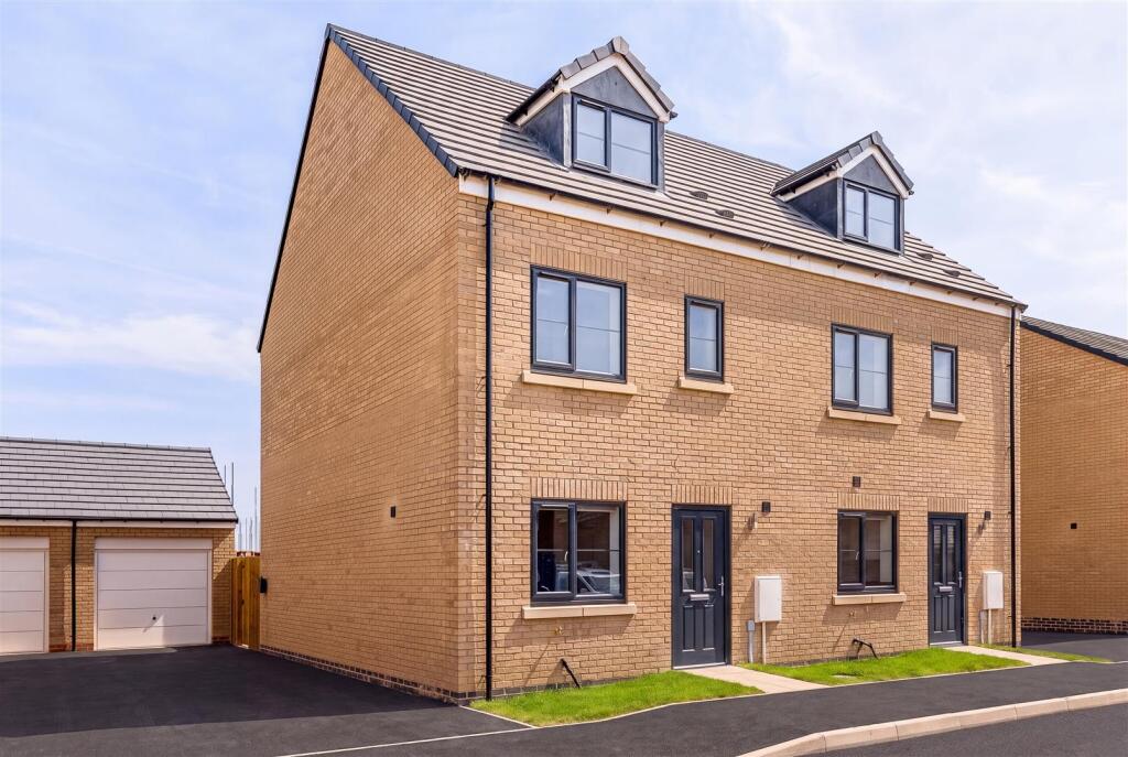 3 bed Semi Detached for rent in Long Sutton. From Ark Property Centre - Spalding 3 bed Semi Detached for rent in Long Sutton. From Ark Property Centre - Spalding