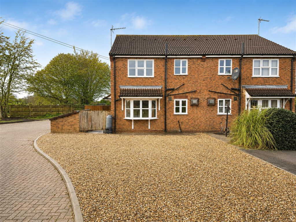1 bed Mid Terraced House for rent in Long Sutton. From Ark Property Centre - Spalding