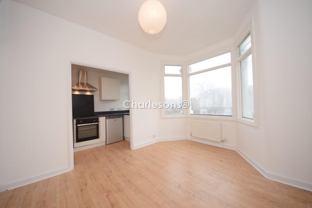 1 bed Flat for rent in Ilford. From Charlesons - Gants Hill