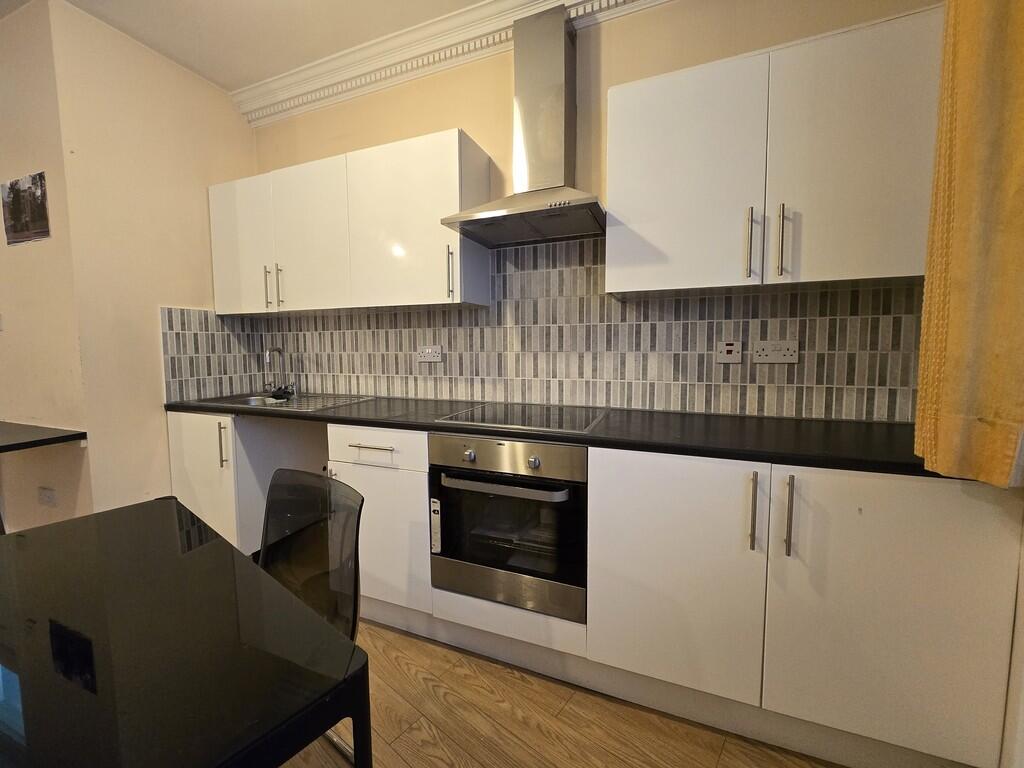 0 bed Studio for rent in Ilford. From Charlesons - Gants Hill
