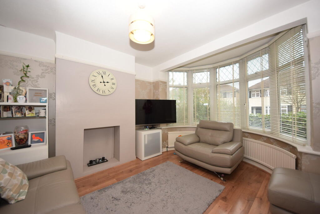 3 bed Semi Detached for rent in Chigwell. From Charlesons - Gants Hill