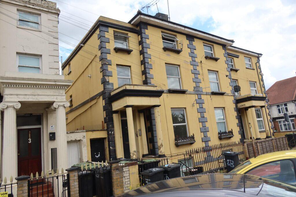1 bed Apartment for rent in Northfleet. From Chartwell Residential Lettings - Gravesend 1 bed Apartment for rent in Northfleet. From Chartwell Residential Lettings - Gravesend