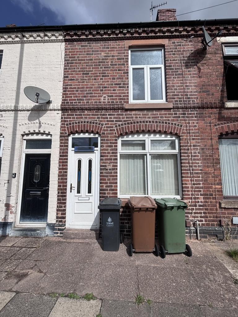 2 bed Mid Terraced House for rent in Rushall. From Chartwell Residential Lettings - Gravesend 2 bed Mid Terraced House for rent in Rushall. From Chartwell Residential Lettings - Gravesend