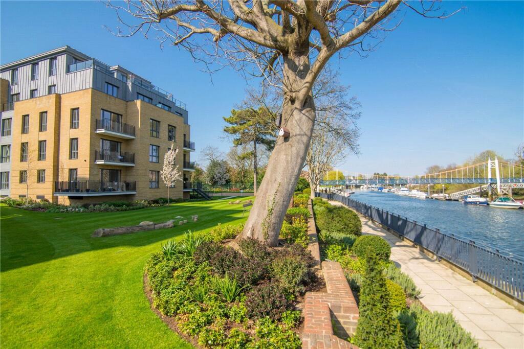 3 bed Apartment for rent in Teddington. From Chase Buchanan - Teddington