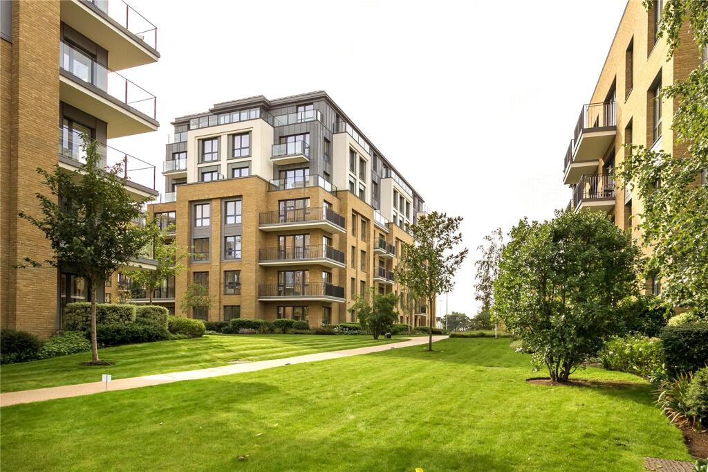 3 bed Apartment for rent in Teddington. From Chase Buchanan - Teddington
