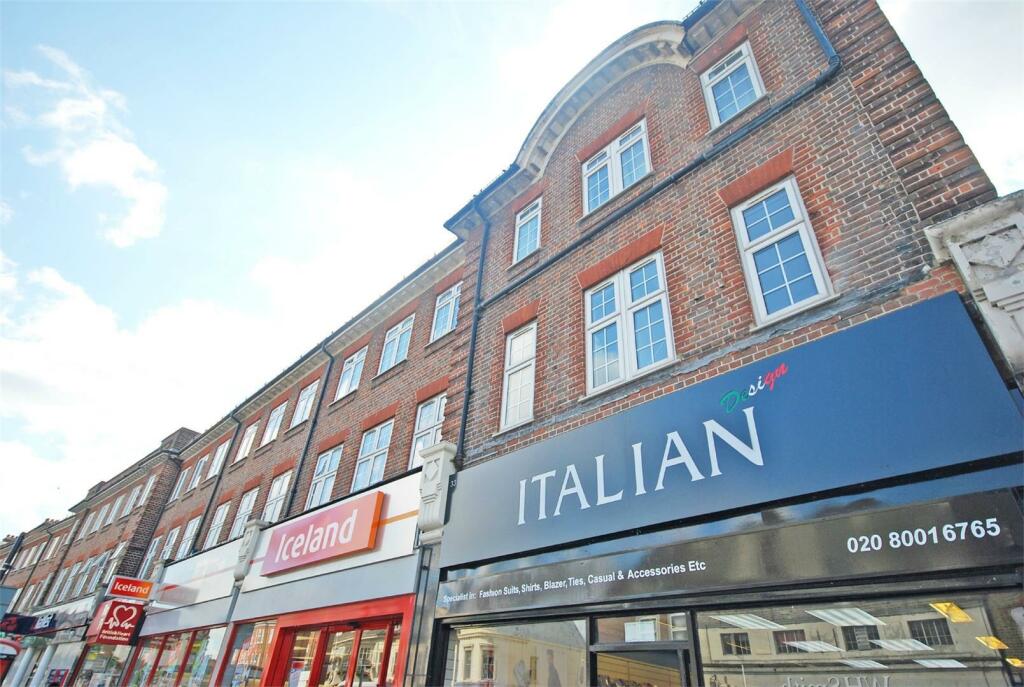 4 bed Apartment for rent in Twickenham. From Chase Buchanan - Twickenham & Strawberry Hill - Lettings