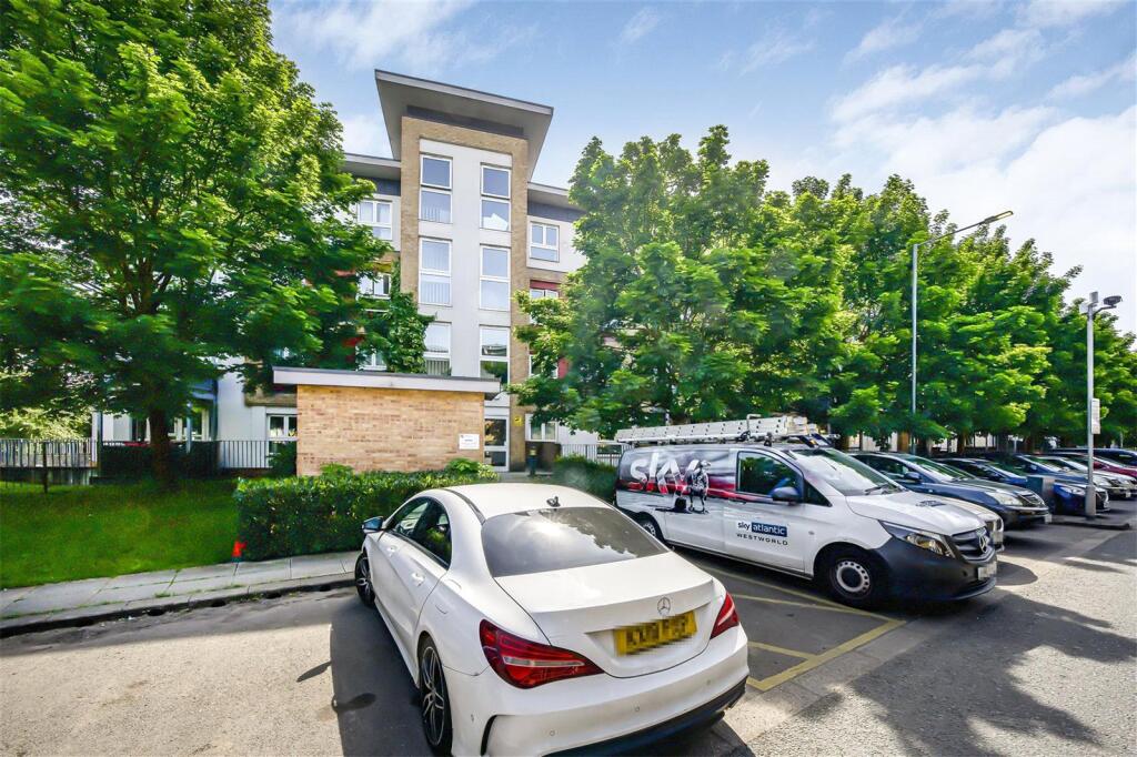 1 bed Apartment for rent in Twickenham. From Chase Buchanan - Twickenham & Strawberry Hill - Lettings