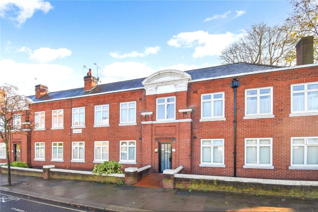 2 bed Apartment for rent in Twickenham. From Chase Buchanan - Twickenham & Strawberry Hill - Lettings