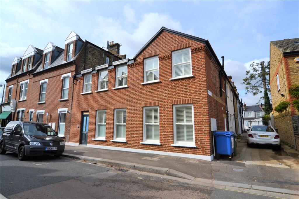 1 bed Apartment for rent in Twickenham. From Chase Buchanan - Twickenham & Strawberry Hill - Lettings