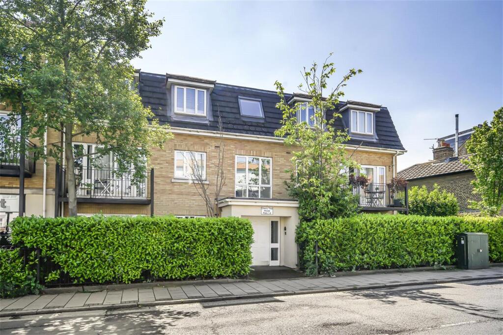 2 bed Apartment for rent in Twickenham. From Chase Buchanan - Twickenham & Strawberry Hill - Lettings