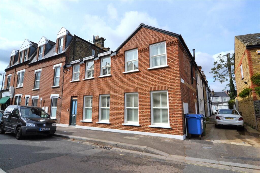 1 bed Apartment for rent in Twickenham. From Chase Buchanan - Twickenham & Strawberry Hill - Lettings