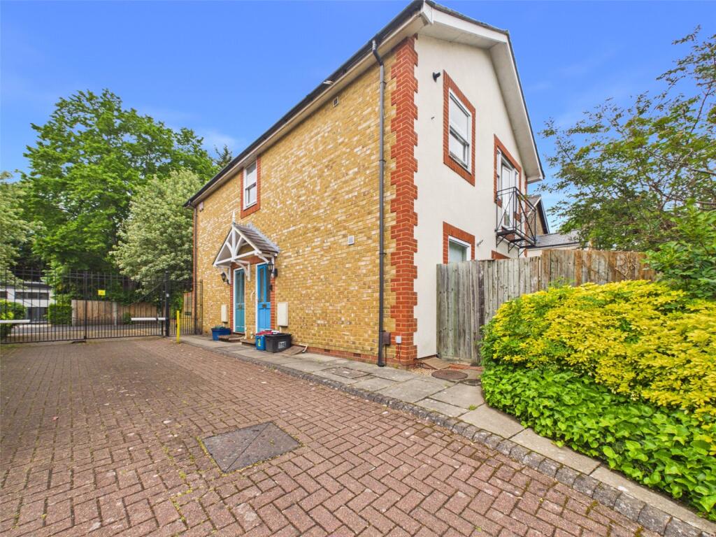 2 bed Apartment for rent in Twickenham. From Chase Buchanan - Twickenham & Strawberry Hill - Lettings
