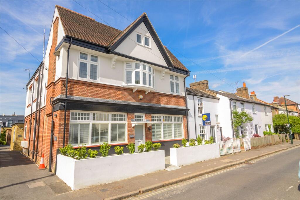 1 bed Apartment for rent in Twickenham. From Chase Buchanan - Twickenham & Strawberry Hill - Lettings