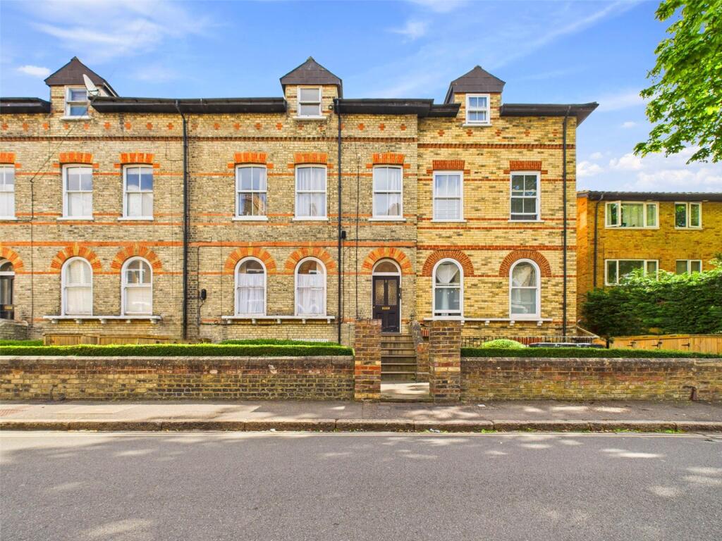 2 bed Apartment for rent in Twickenham. From Chase Buchanan - Twickenham & Strawberry Hill - Lettings