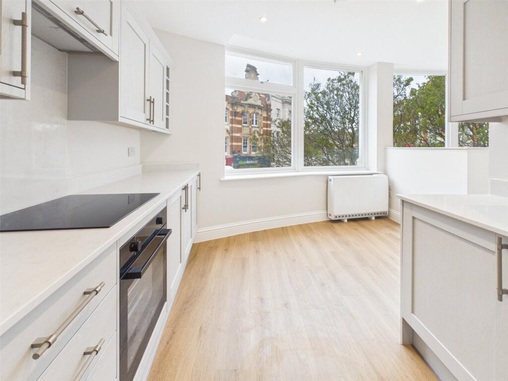 1 bed Apartment for rent in Twickenham. From Chase Buchanan - Twickenham & Strawberry Hill - Lettings