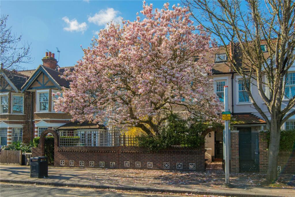 2 bed Apartment for rent in Twickenham. From Chase Buchanan - Twickenham & Strawberry Hill - Lettings 2 bed Apartment for rent in Twickenham. From Chase Buchanan - Twickenham & Strawberry Hill - Lettings