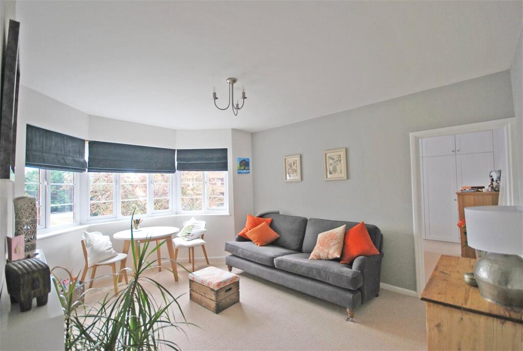1 bed Apartment for rent in Twickenham. From Chase Buchanan - Twickenham & Strawberry Hill - Lettings 1 bed Apartment for rent in Twickenham. From Chase Buchanan - Twickenham & Strawberry Hill - Lettings