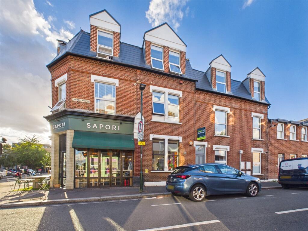 2 bed Apartment for rent in Twickenham. From Chase Buchanan - Twickenham & Strawberry Hill - Lettings 2 bed Apartment for rent in Twickenham. From Chase Buchanan - Twickenham & Strawberry Hill - Lettings