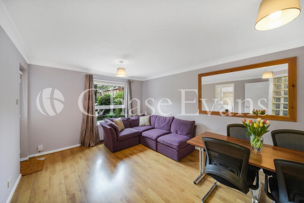 2 bed Detached House for rent in London. From Chase Evans - Docklands