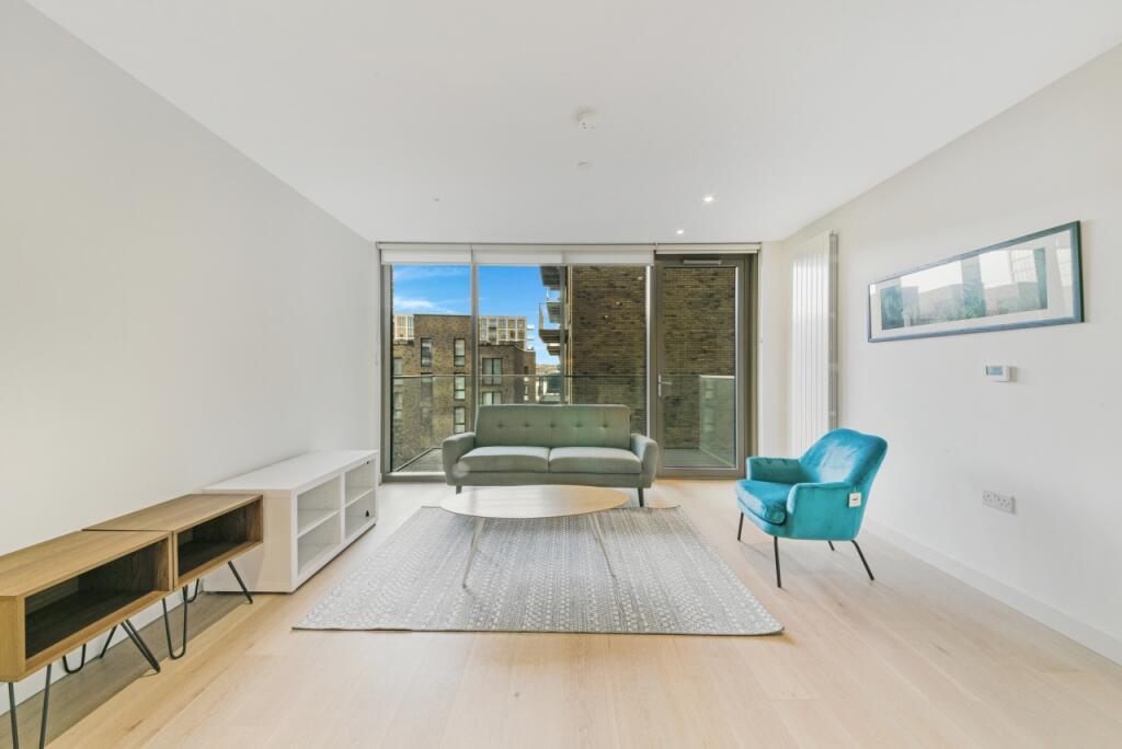 2 bed 1st Floor Flat for rent in West Ham. From Chase Evans - Docklands 2 bed 1st Floor Flat for rent in West Ham. From Chase Evans - Docklands