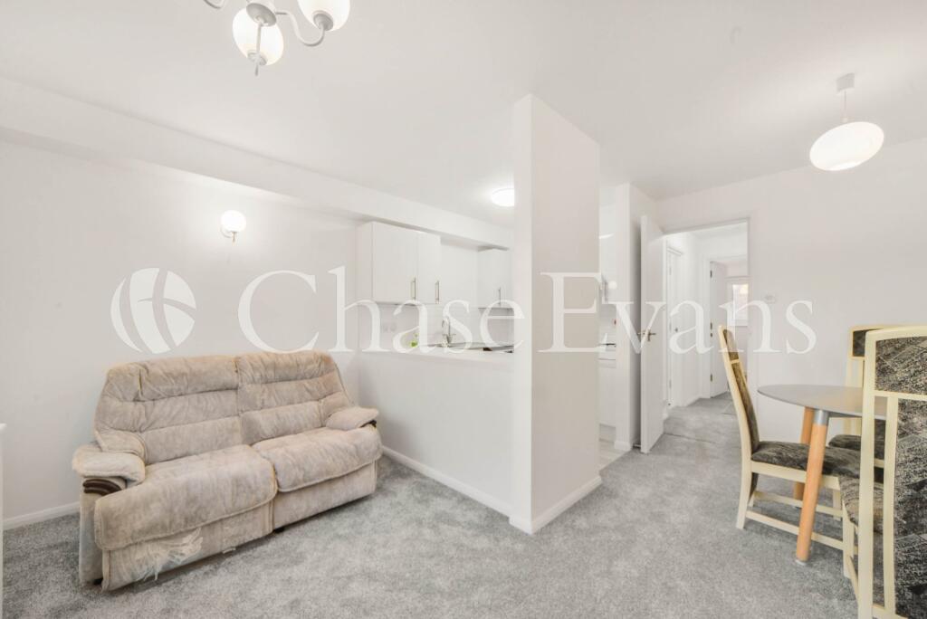 1 bed 1st Floor Flat for rent in London. From Chase Evans - Docklands