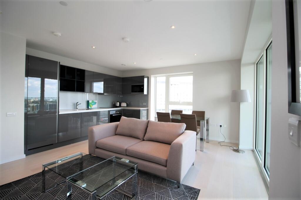 2 bed 1st Floor Flat for rent in London. From Chase Evans - Docklands