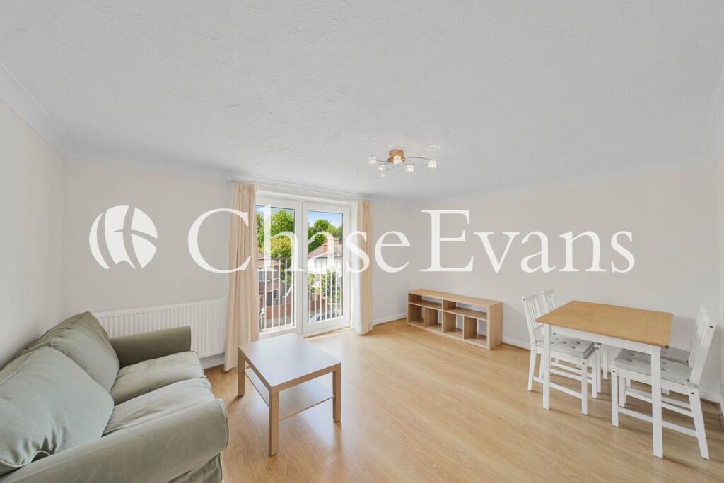 2 bed 1st Floor Flat for rent in London. From Chase Evans - Docklands